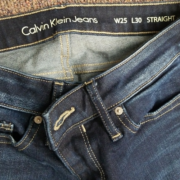 Jeans - Picture 3 of 3